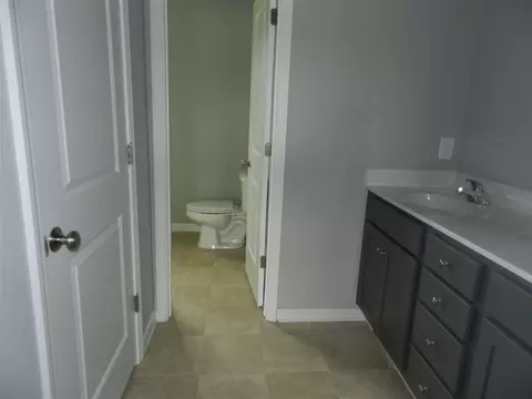 138 Mill Stream Dr, Selma, NC 27576 photo 9