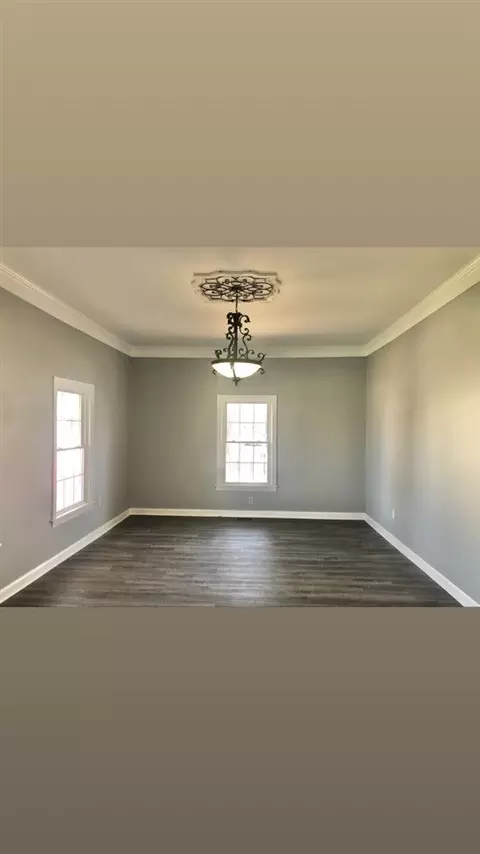 403 W J St, Erwin, NC 28339 photo 3