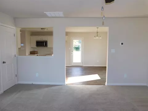 220 Mill Stream Dr, Selma, NC 27576 photo 6