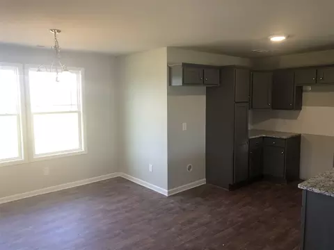 211 Mill Stream Dr, Selma, NC 27576 photo 8