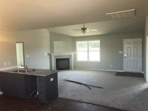 211 Mill Stream Dr, Selma, NC 27576 photo 5