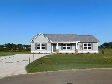 211 Mill Stream Dr, Selma, NC 27576 photo 1