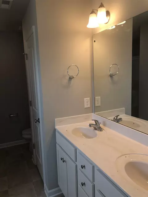211 Mill Stream Dr, Selma, NC 27576 photo 10