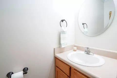 124 Melksham Rd, Wake Forest, NC 27587 photo 2