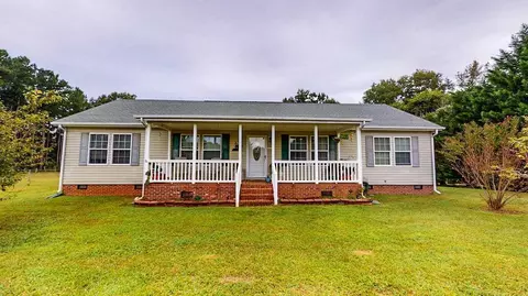 751 Byrd Rd, Selma, NC 27576 photo 2