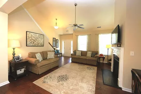 121 Glenview Ln, Durham, NC 27703 photo 8
