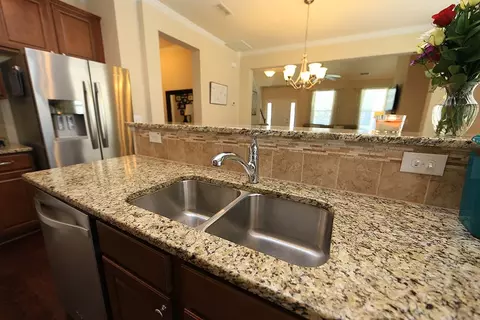 121 Glenview Ln, Durham, NC 27703 photo 13