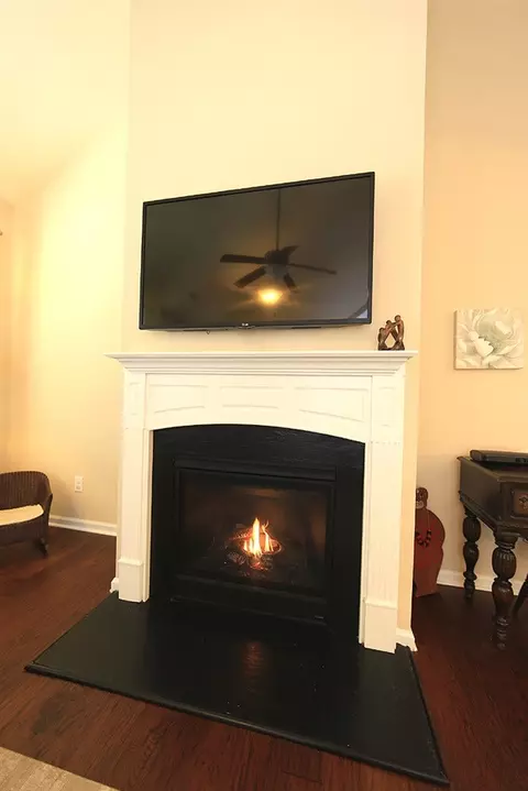 121 Glenview Ln, Durham, NC 27703 photo 9