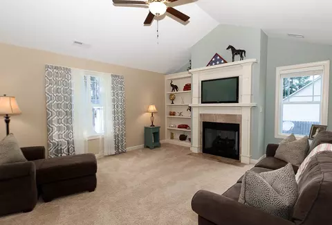 11 Gray Ct, Smithfield, NC 27577 photo 2