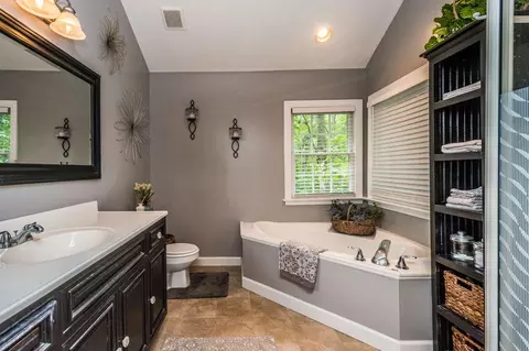 100 Royce Dr, Cary, NC 27518 photo 14