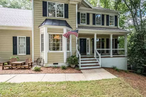 100 Royce Dr, Cary, NC 27518 photo 2