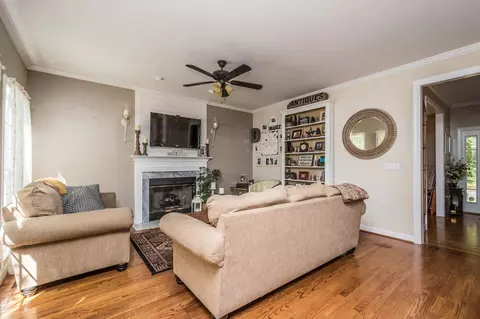100 Royce Dr, Cary, NC 27518 photo 6