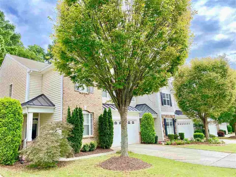 6026 Mcdevon Dr, Raleigh, NC 27617 photo 4