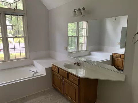 3 Indian Head Ct, Durham, NC 27703 photo 17
