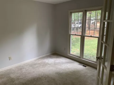 3 Indian Head Ct, Durham, NC 27703 photo 4