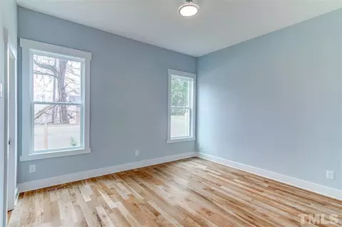 710 Eva St, Durham, NC 27701 photo 6
