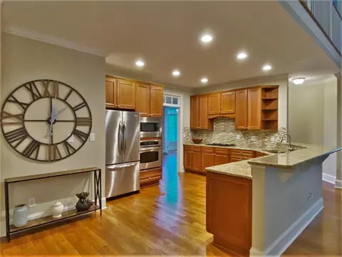 213 Vanderbilt Ct, Durham, NC 27705 photo 8
