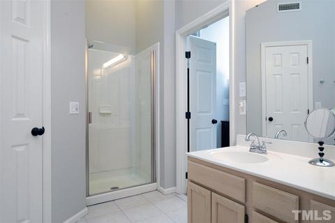 108 Covington Sq, Cary, NC 27513 photo 18