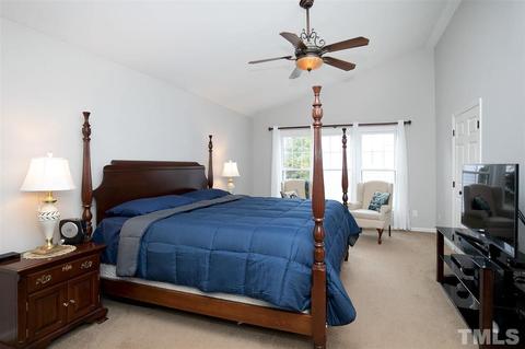 108 Covington Sq, Cary, NC 27513 photo 16