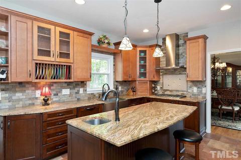 108 Covington Sq, Cary, NC 27513 photo 4