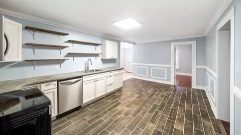 1602 E Main St, Durham, NC 27703 photo 11