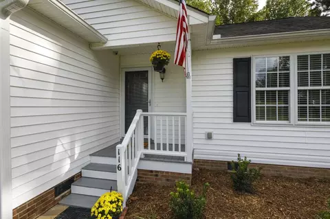 116 White Falls Cir, Benson, NC 27504 photo 3