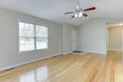116 White Falls Cir, Benson, NC 27504 photo 5