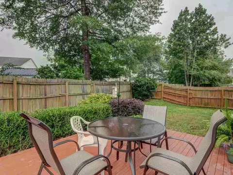 1102 Mallory Ln, Durham, NC 27713 photo 4