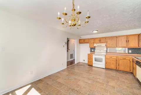 427 Lakeridge Dr, Cameron, NC 28326 photo 8