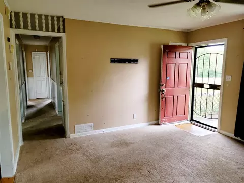 1514 Tyonek Dr, Durham, NC 27703 photo 4