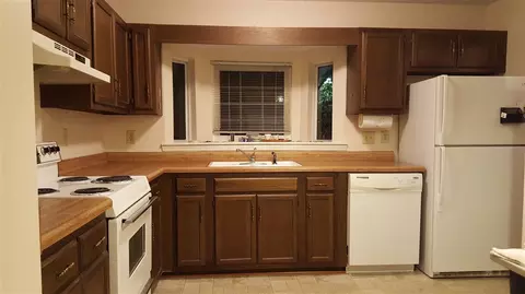 5744 Poolside Dr, Raleigh, NC 27612 photo 3