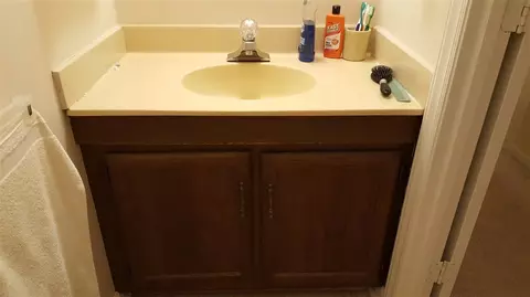 5744 Poolside Dr, Raleigh, NC 27612 photo 5