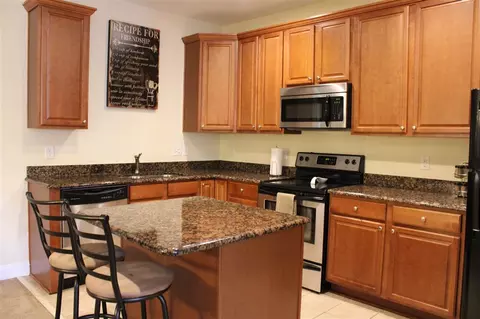 115 Windermere Dr #202, Durham, NC 27712 photo 4