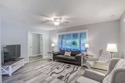 2610 Oberlin Dr, Durham, NC 27705 photo 4