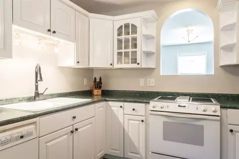 105 Beloit Ct, Cary, NC 27511 photo 15