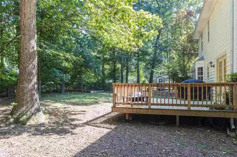 105 Beloit Ct, Cary, NC 27511 photo 4