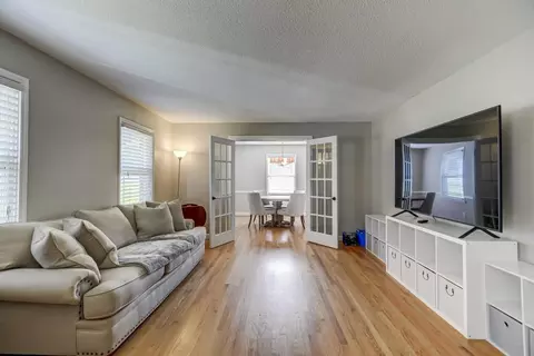 416 Clarion Dr, Durham, NC 27705 photo 4