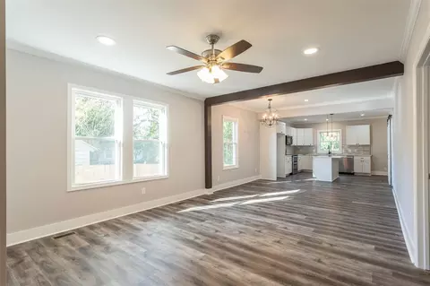 405 N Maple St, Durham, NC 27703 photo 6
