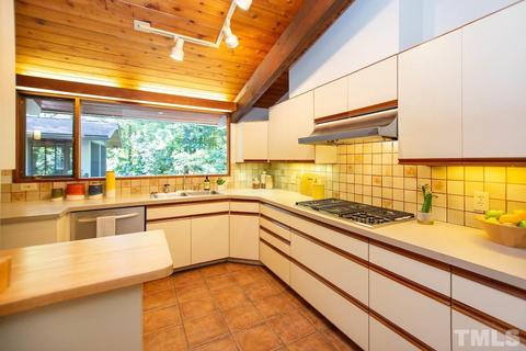 1616 Pinecrest Rd, Durham, NC 27705 photo 9