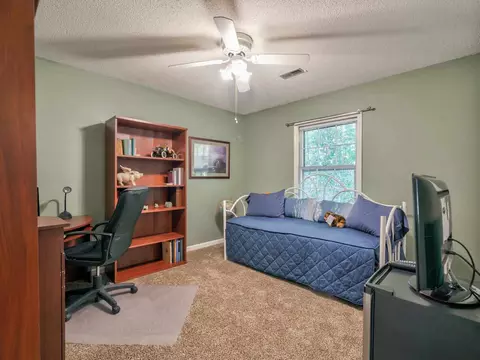 5017 Lansdowne Dr, Durham, NC 27712 photo 20