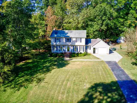 5017 Lansdowne Dr, Durham, NC 27712 photo 2