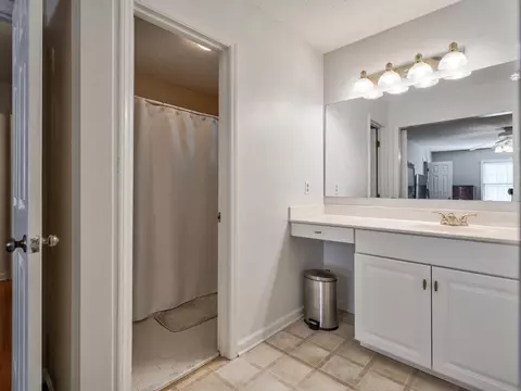 5017 Lansdowne Dr, Durham, NC 27712 photo 17