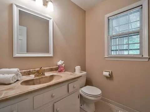 5017 Lansdowne Dr, Durham, NC 27712 photo 13