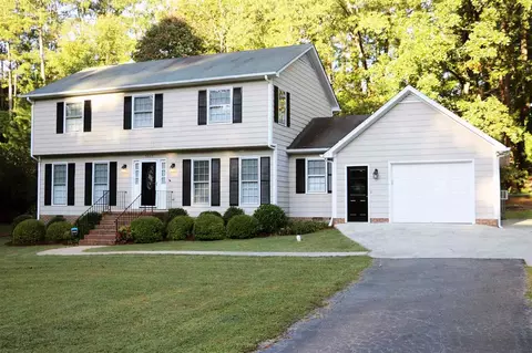 5017 Lansdowne Dr, Durham, NC 27712 photo 1