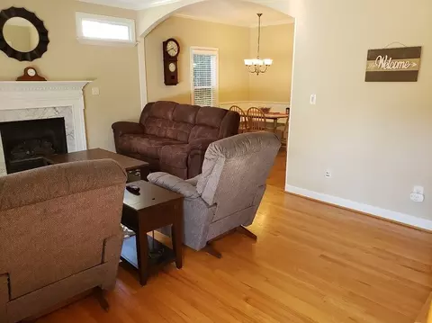 304 Pine Nut Ln, Apex, NC 27502 photo 2