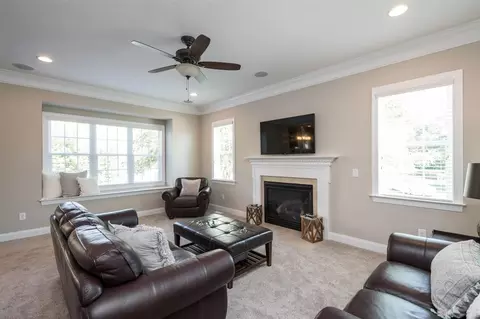 302 Bend Dr, Durham, NC 27713 photo 14