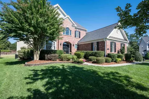 302 Bend Dr, Durham, NC 27713 photo 2