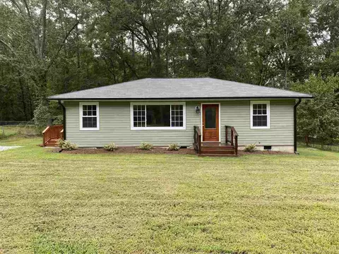 2713 Davie Dr, Durham, NC 27704 photo 2