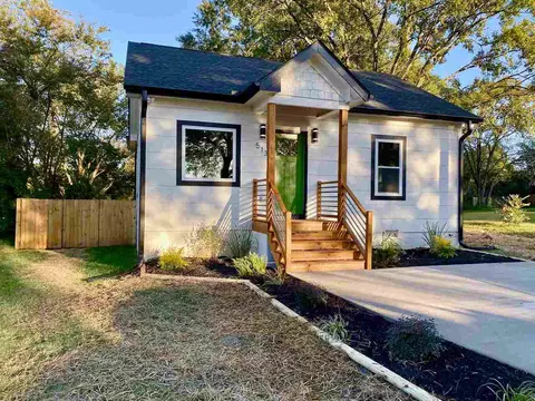 513 Sparella St, Durham, NC 27703 photo 2