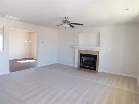 13 Marshfield Dr, Benson, NC 27504 photo 5
